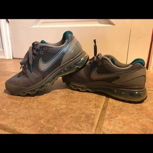 Nike AirMax Women’s Shoe
